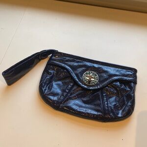 NWOT | Marc by Marc Jacobs | Navy Patent Clutch/Wristlet